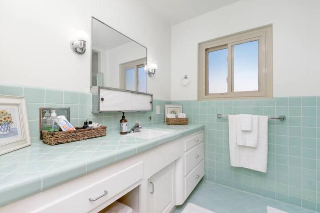 Perla D'Italia -1Br- Free Driveway Parking -1 Car Apartment San Diego Bagian luar foto